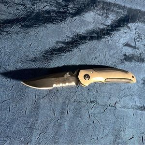 Gerber Anodized Aluminum & Stainless Folding Knife